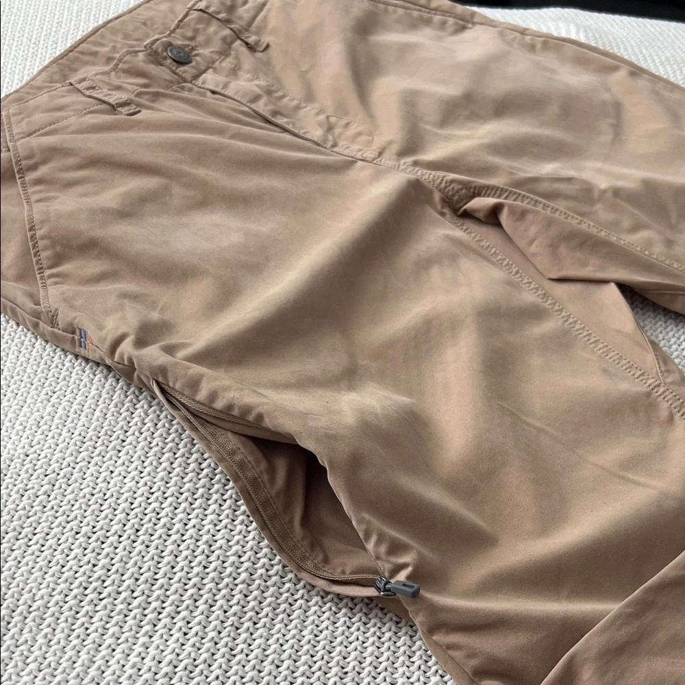 Patagonia Men's Chinos - Tan